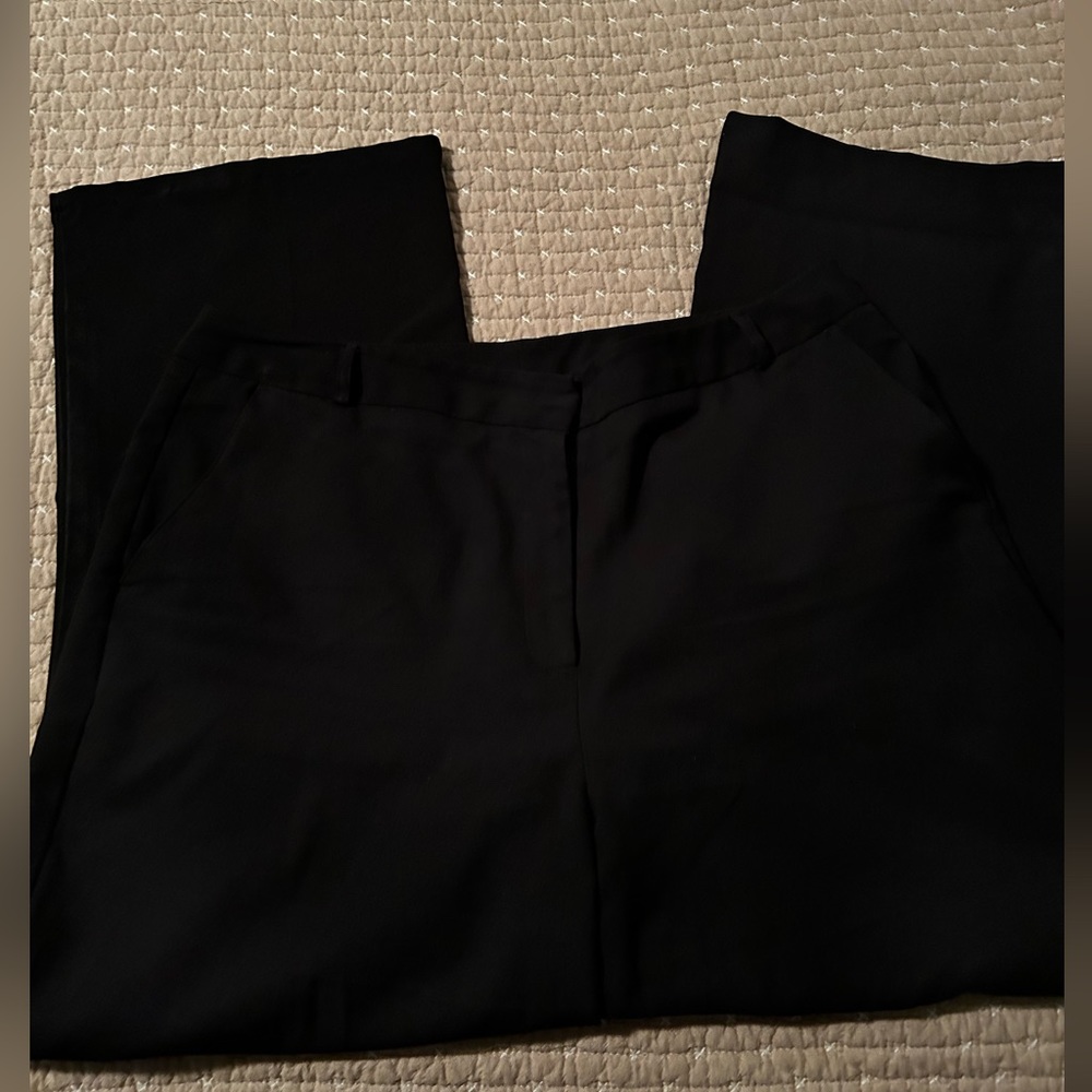 Black Women's Wide Leg Capri's